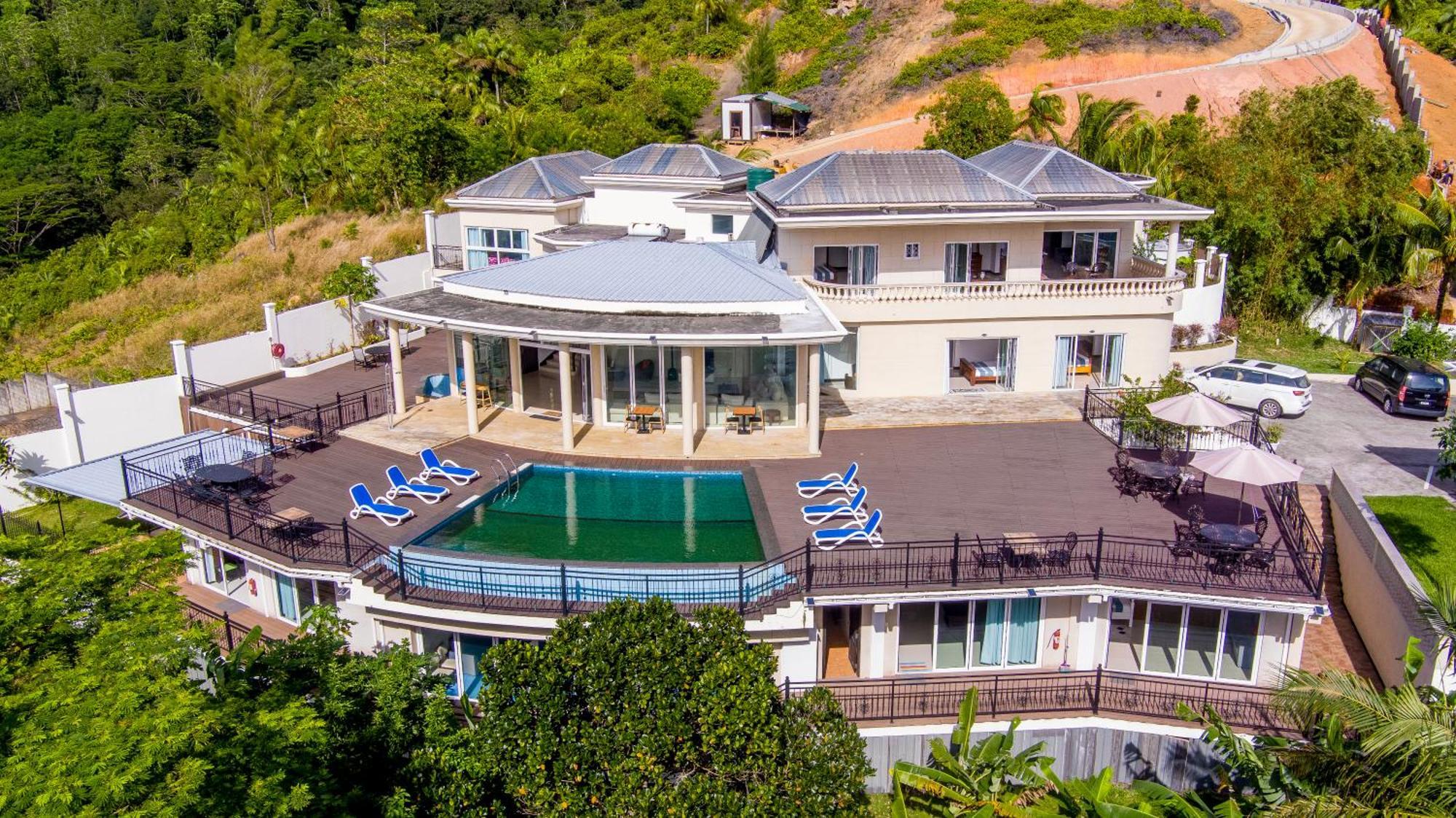 Amanda Villa - Best Value Mountain Top Inn Au Cap Exterior foto
